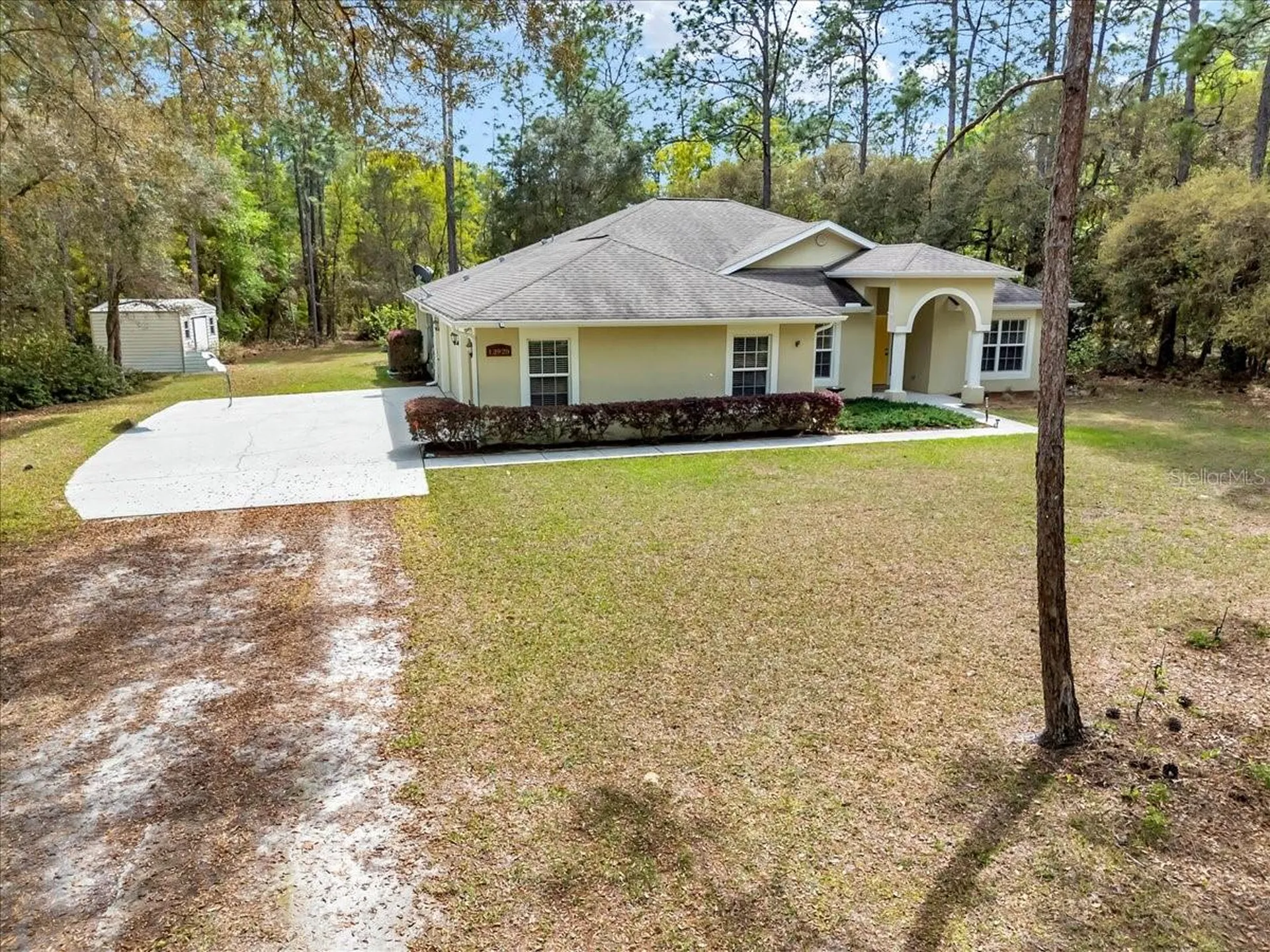 13920 SW 85 Place Dunnellon FL 34432