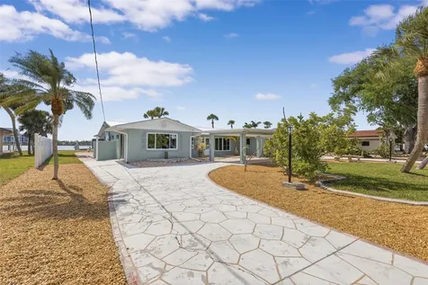 1424 Lemon Bay Drive Englewood FL 34223