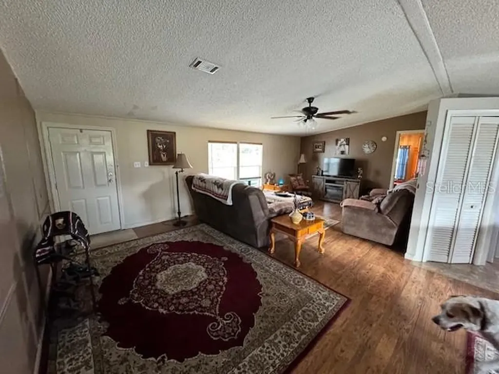 19231 NW Highway 335 Williston FL 32696