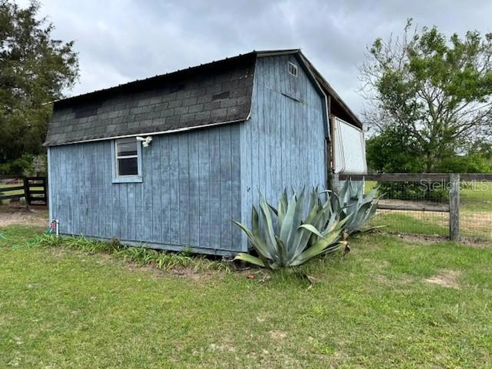 19231 NW Highway 335 Williston FL 32696