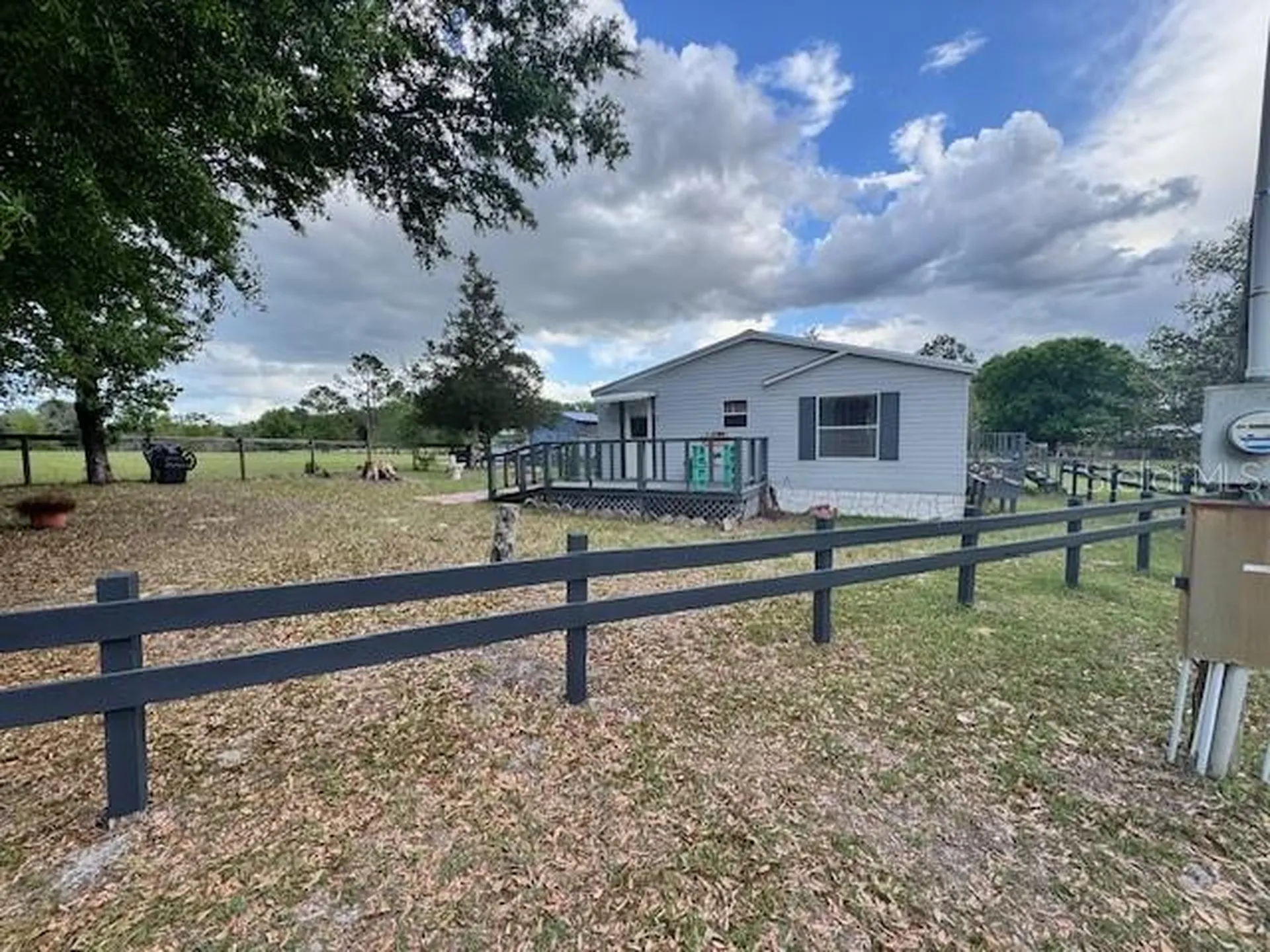 19231 NW Highway 335 Williston FL 32696