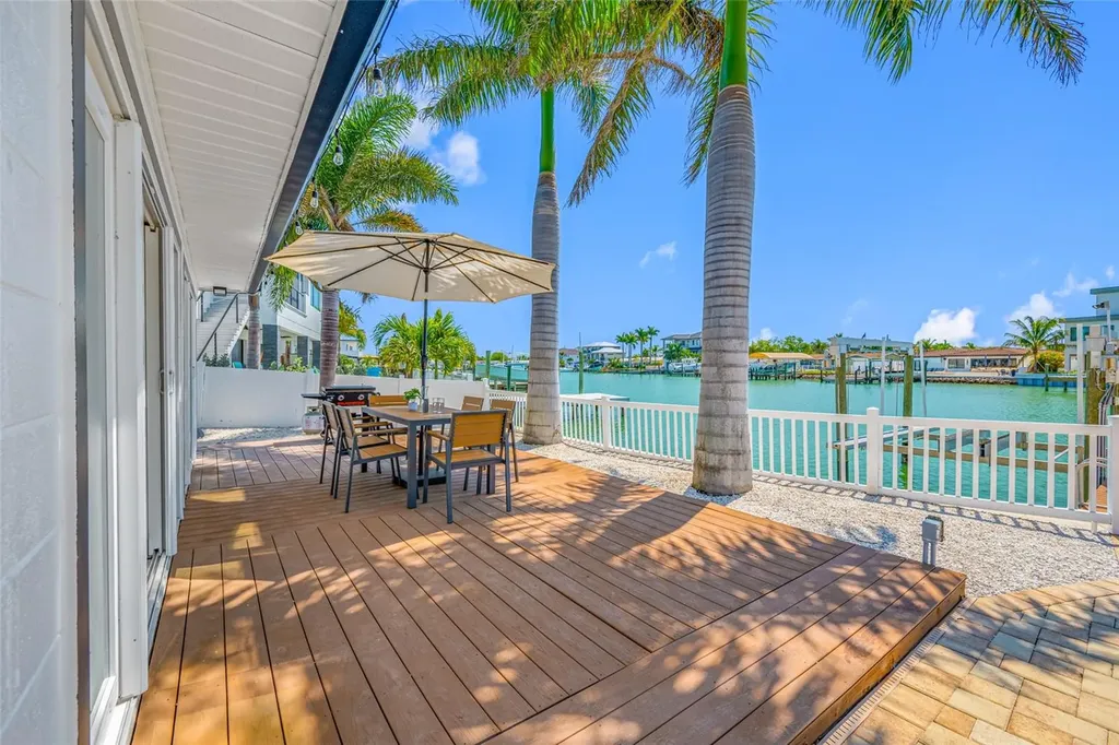 7984 1st Avenue S St Petersburg FL 33707