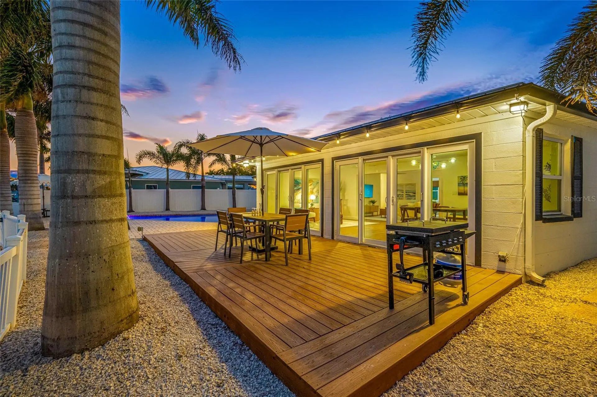 7984 1st Avenue S St Petersburg FL 33707