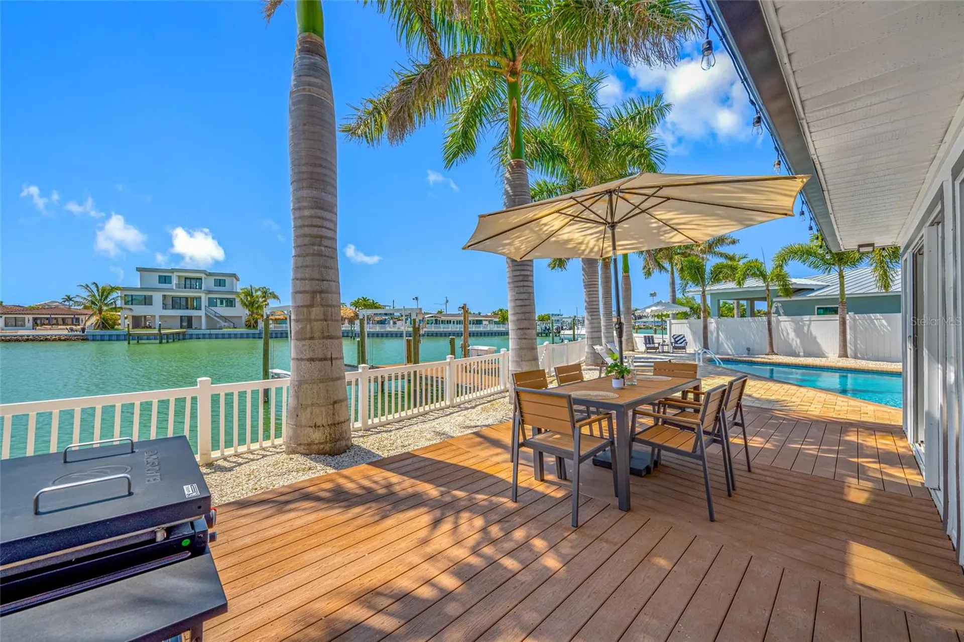 7984 1st Avenue S St Petersburg FL 33707