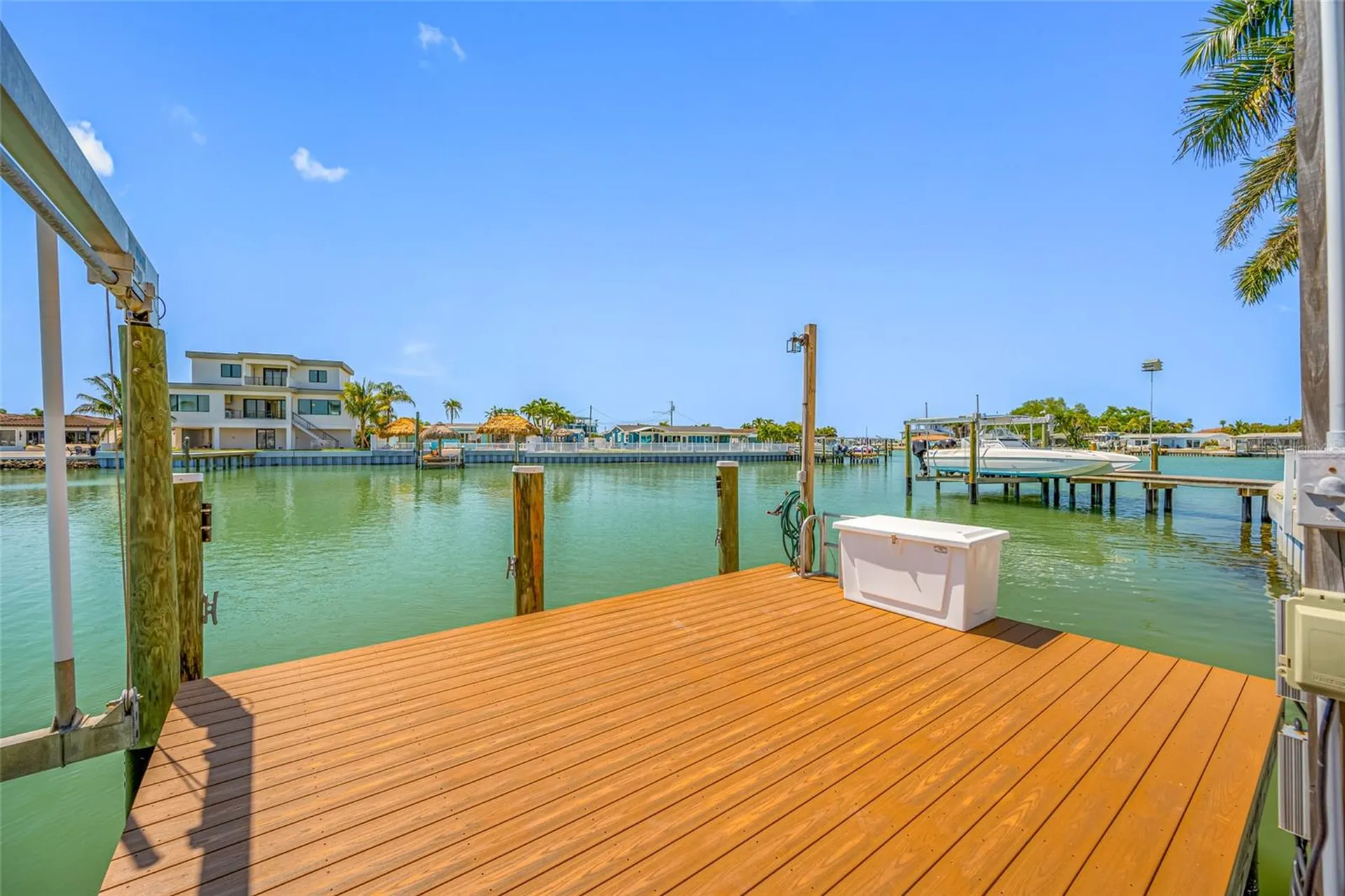 7984 1st Avenue S St Petersburg FL 33707