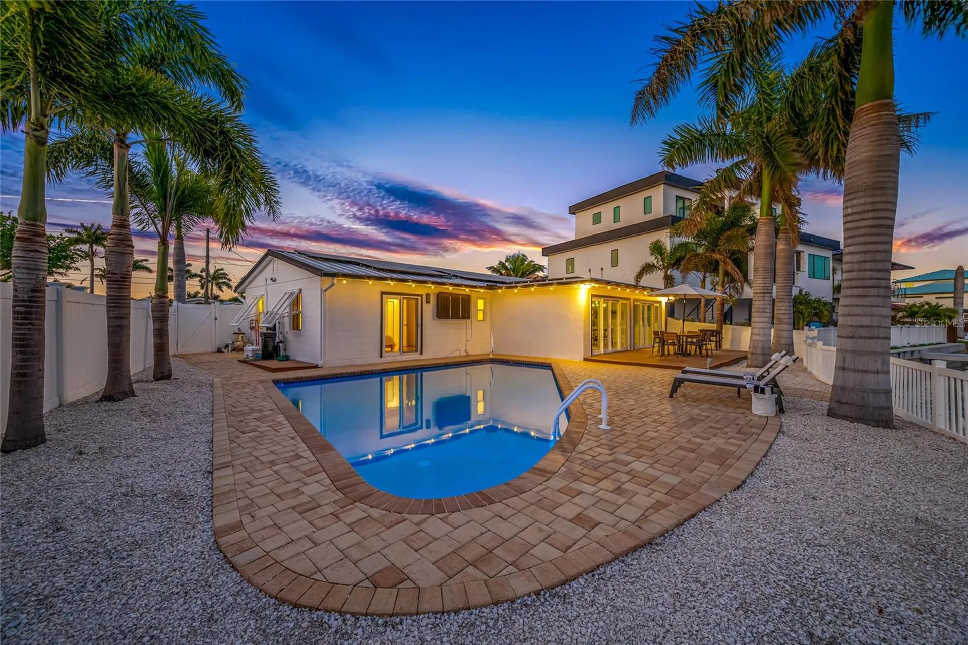 7984 1st Avenue S St Petersburg FL 33707