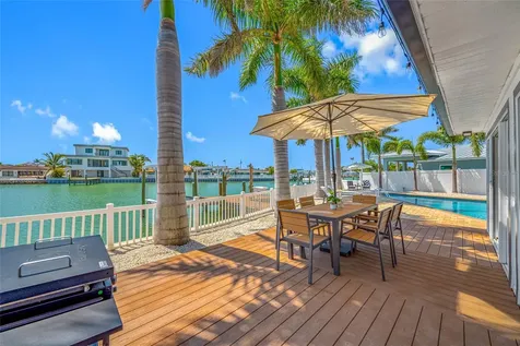 7984 1st Avenue S St Petersburg FL 33707