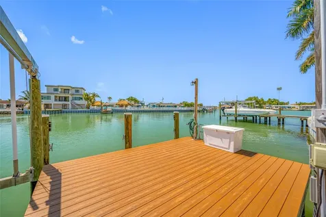 7984 1st Avenue S St Petersburg FL 33707