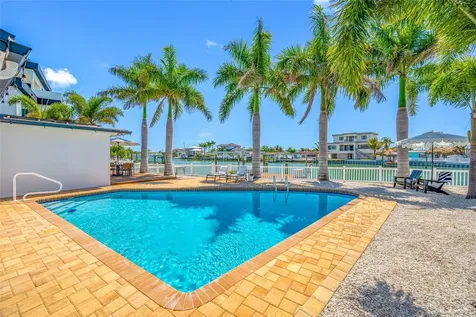 7984 1st Avenue S St Petersburg FL 33707