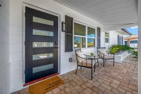 7984 1st Avenue S St Petersburg FL 33707