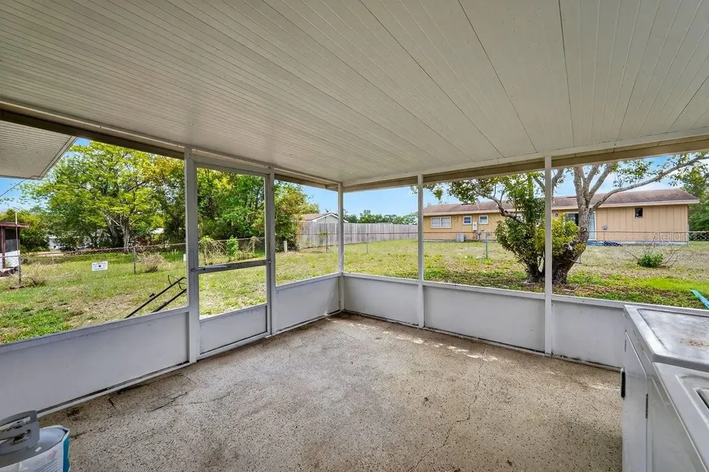 2791 Fulford Street Deltona FL 32738