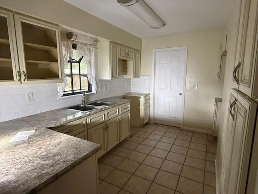 2161 NE 38th Street Ocala FL 34479