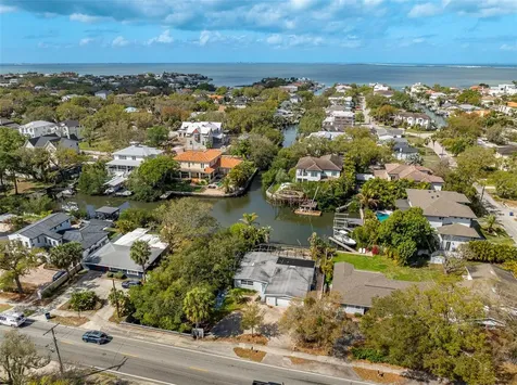 2107 S West Shore Boulevard Tampa FL 33629