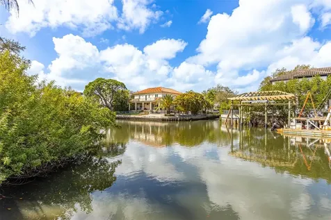 2107 S West Shore Boulevard Tampa FL 33629
