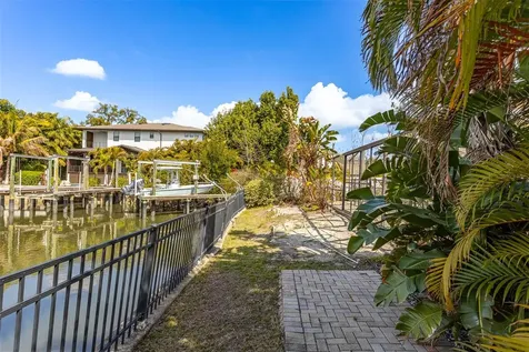 2107 S West Shore Boulevard Tampa FL 33629