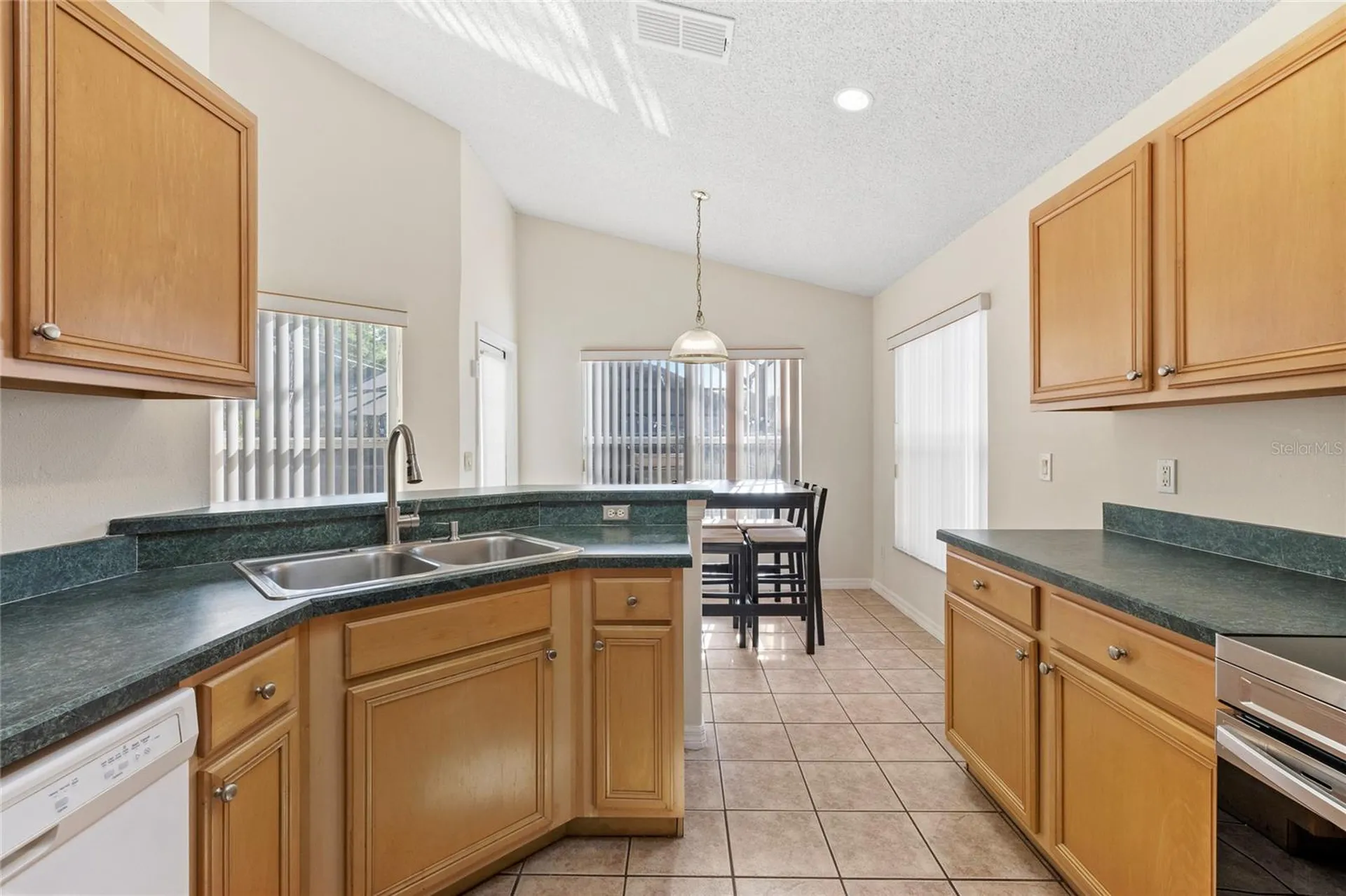 165 Seneca Point Trail Kissimmee FL 34746