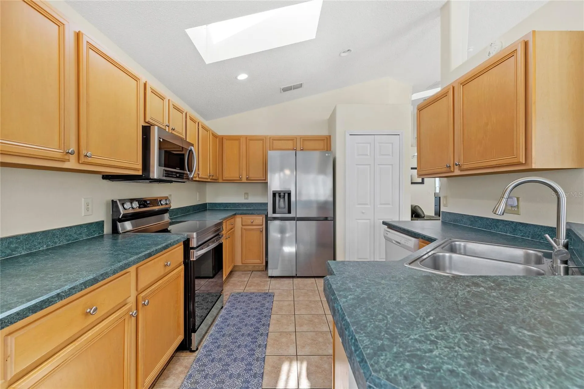 165 Seneca Point Trail Kissimmee FL 34746