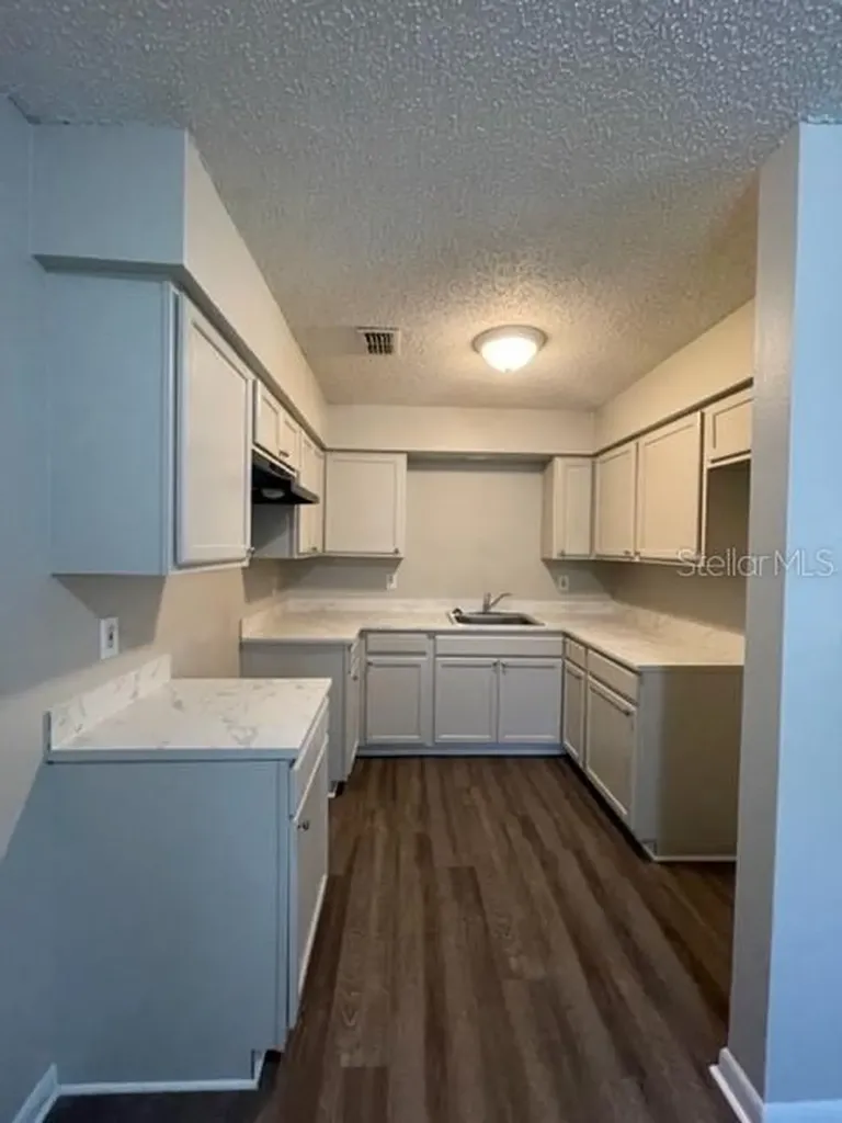 2415 Idlewild Street Lakeland FL 33801