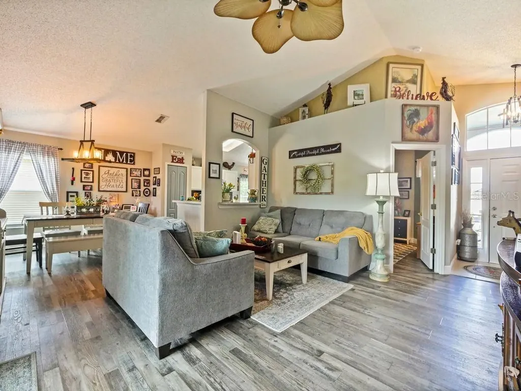 14854 Huntley Drive Orlando FL 32828
