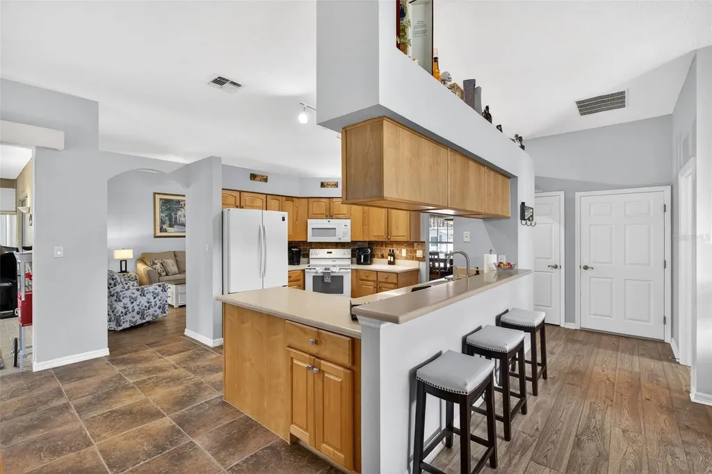 5036 Sawgrass Lake Circle Leesburg FL 34748