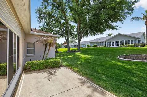 5036 Sawgrass Lake Circle Leesburg FL 34748