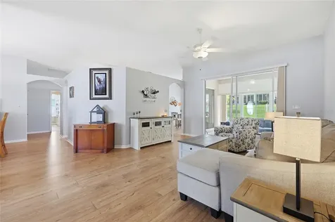 5036 Sawgrass Lake Circle Leesburg FL 34748