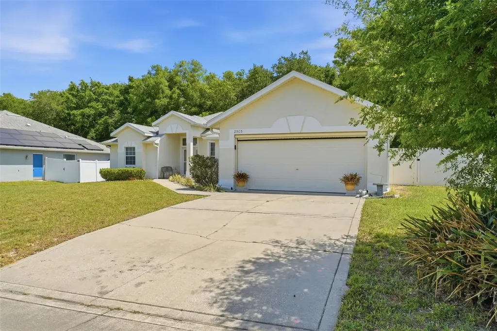 2503 Gables Drive Eustis FL 32726