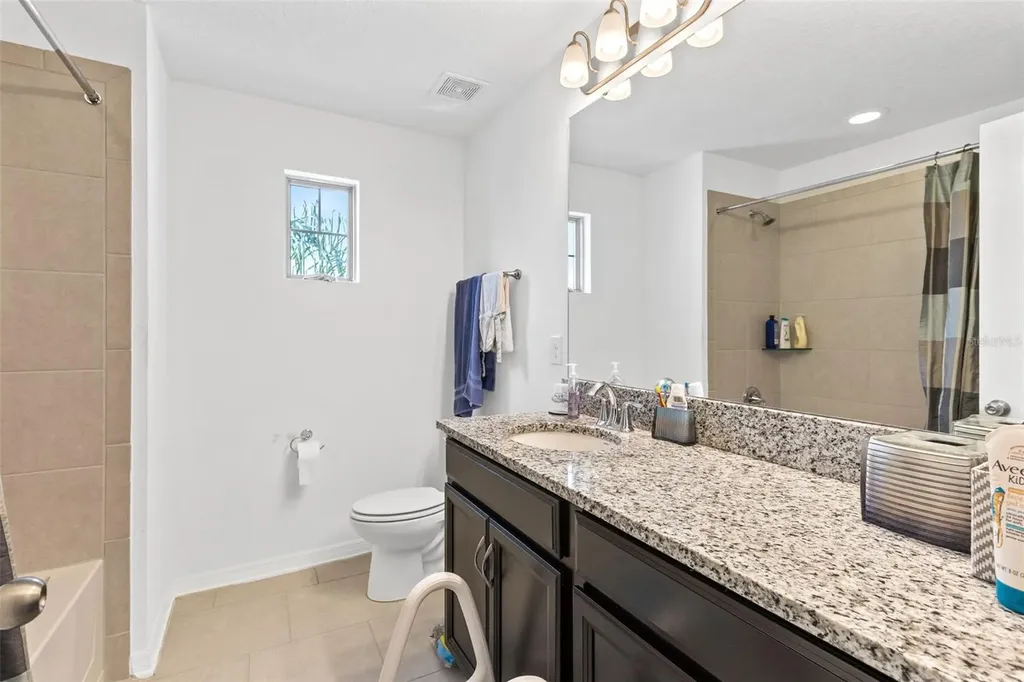1213 Fountain Coin Loop Orlando FL 32828