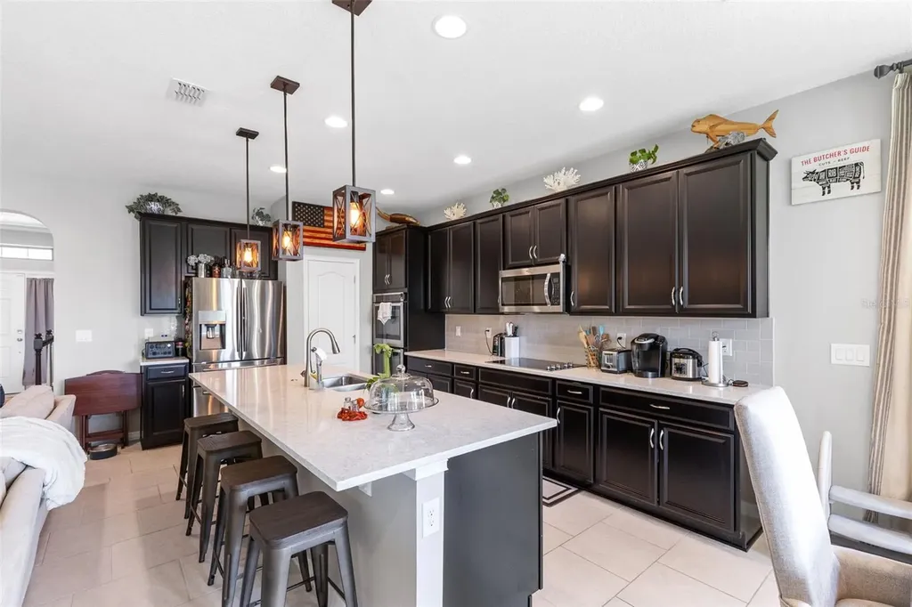 1213 Fountain Coin Loop Orlando FL 32828
