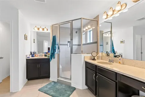 1213 Fountain Coin Loop Orlando FL 32828