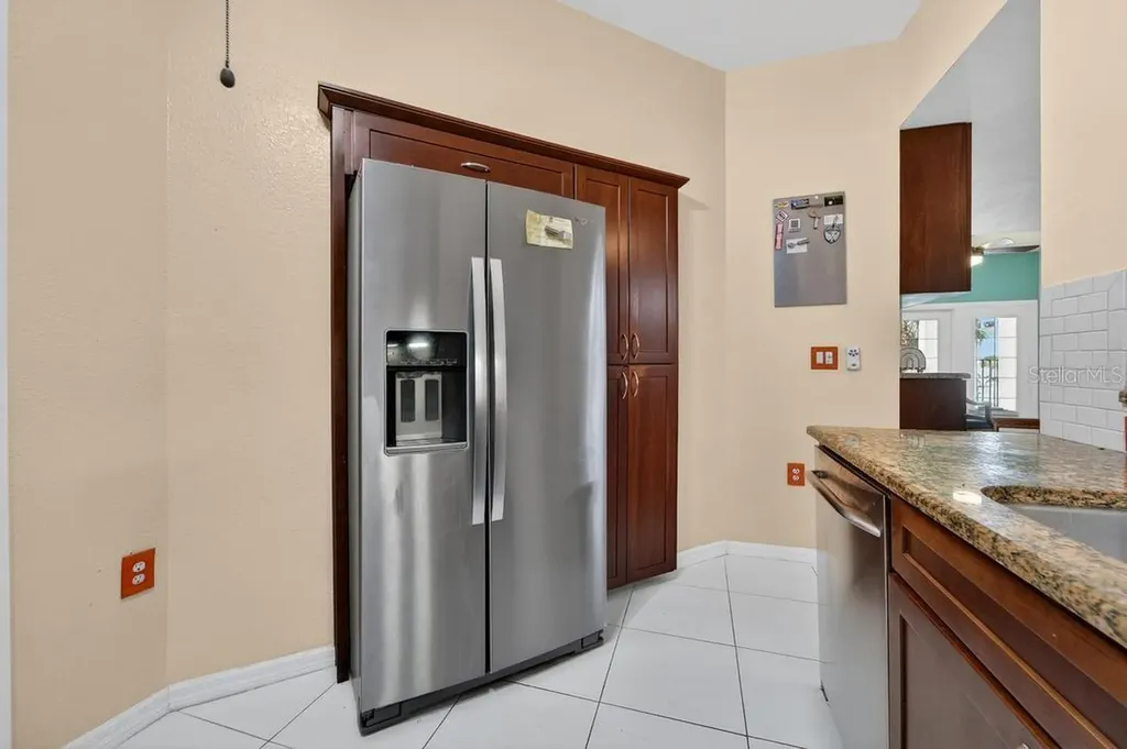 200 4th Avenue S St Petersburg FL 33701