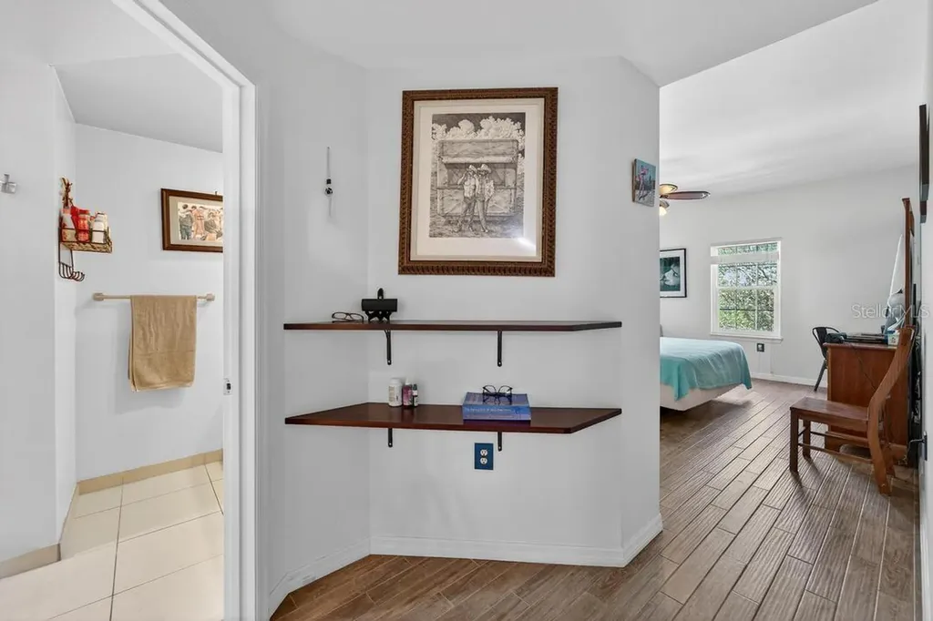 200 4th Avenue S St Petersburg FL 33701