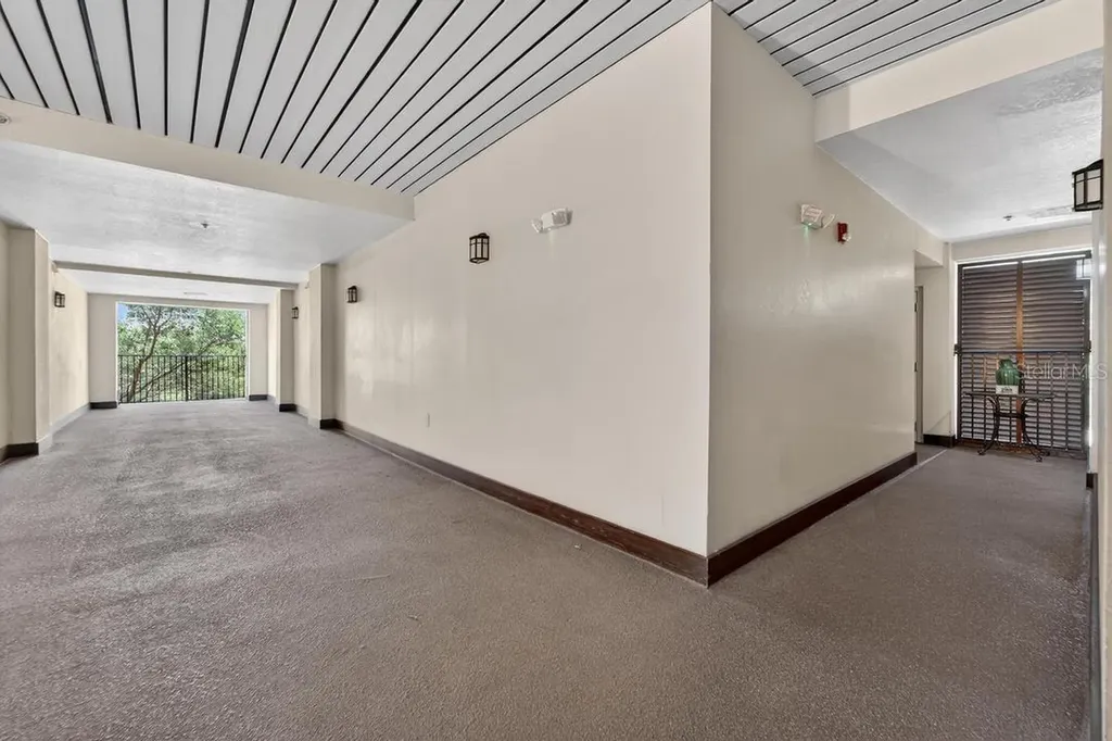 200 4th Avenue S St Petersburg FL 33701