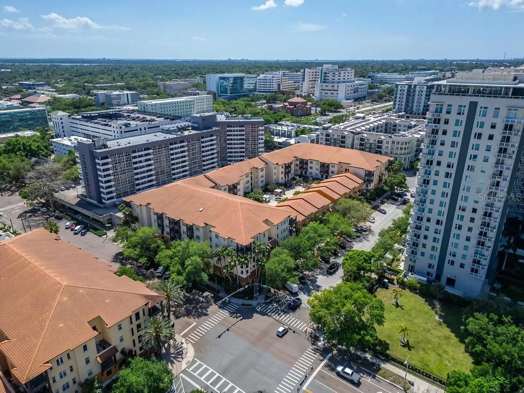 200 4th Avenue S St Petersburg FL 33701