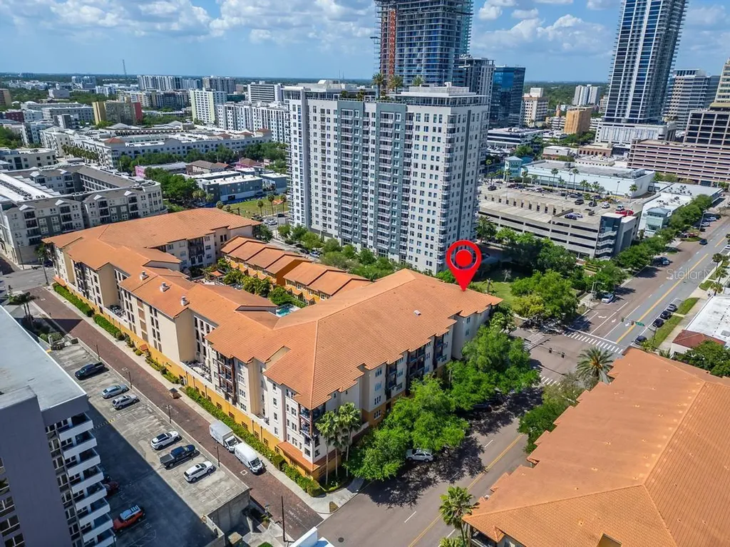 200 4th Avenue S St Petersburg FL 33701