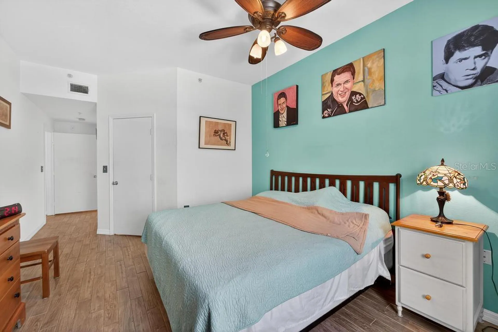 200 4th Avenue S St Petersburg FL 33701