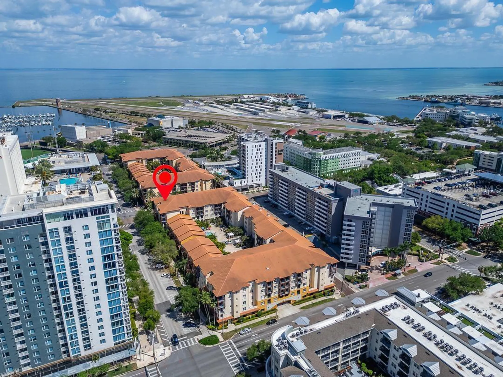 200 4th Avenue S St Petersburg FL 33701
