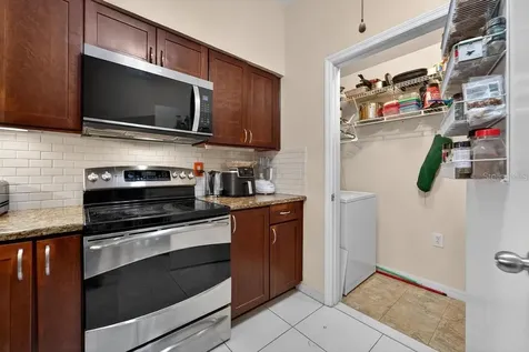 200 4th Avenue S St Petersburg FL 33701