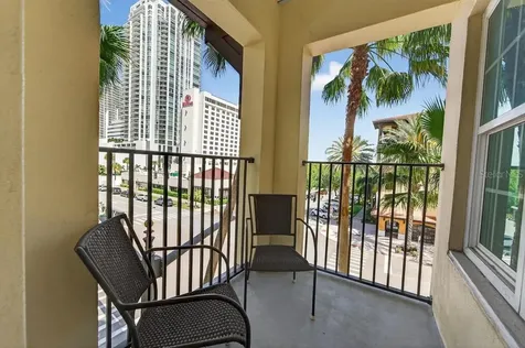 200 4th Avenue S St Petersburg FL 33701