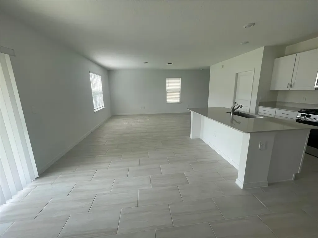 9645 Carabiner Way Land O Lakes FL 34637