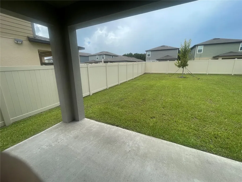 9645 Carabiner Way Land O Lakes FL 34637