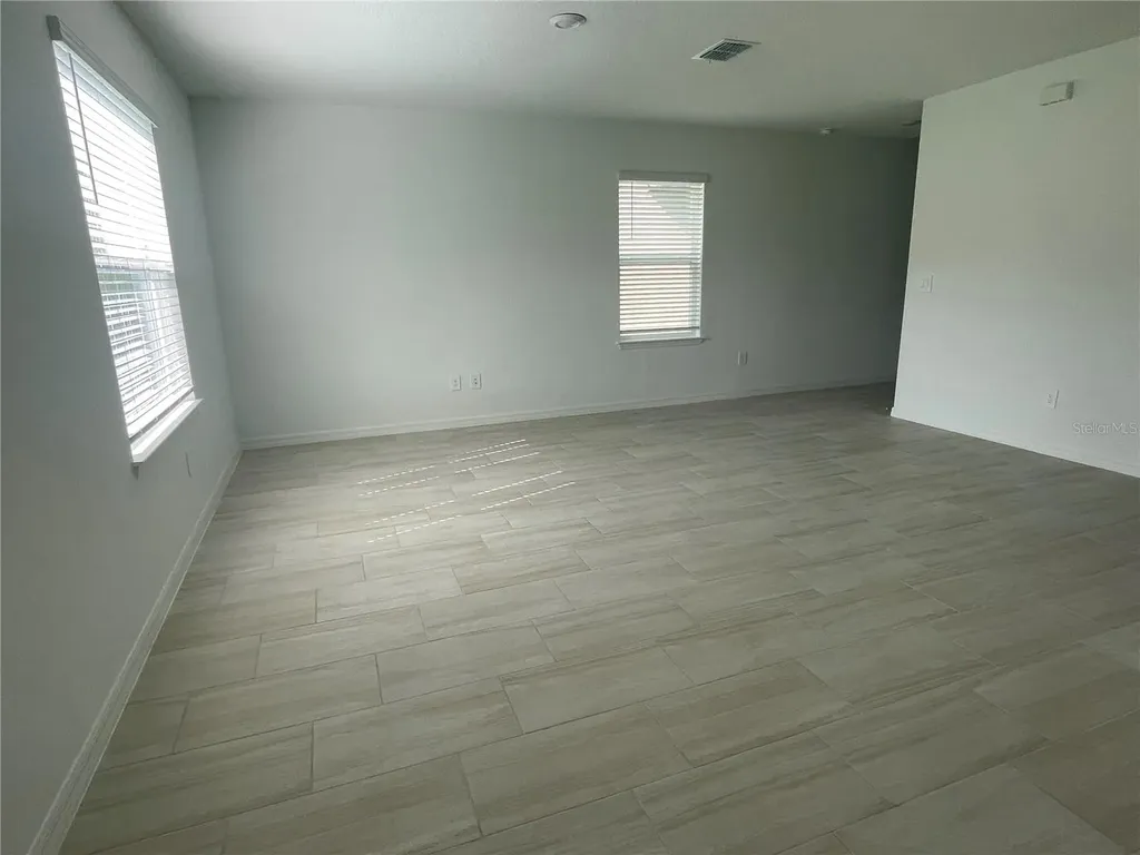 9645 Carabiner Way Land O Lakes FL 34637
