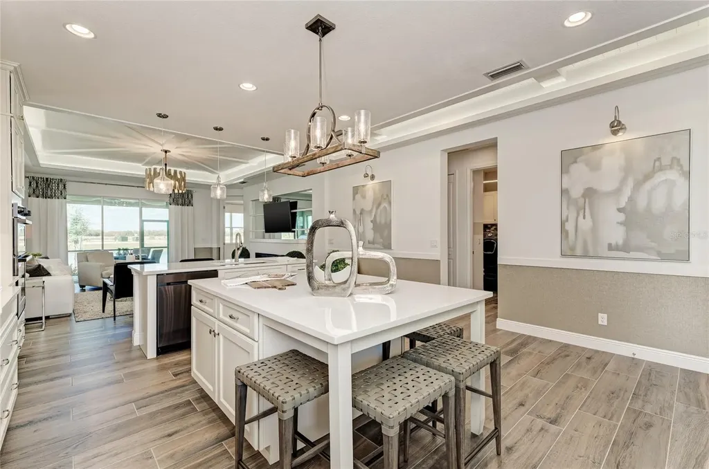 260 Van Gogh Cove Bradenton FL 34212