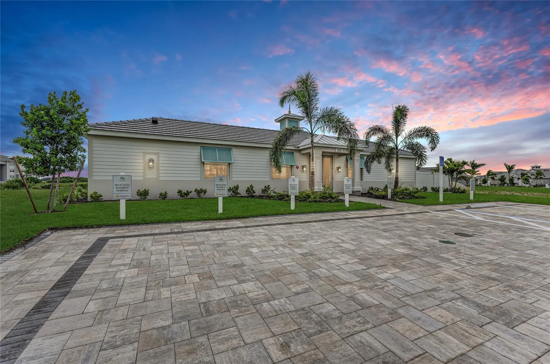 260 Van Gogh Cove Bradenton FL 34212