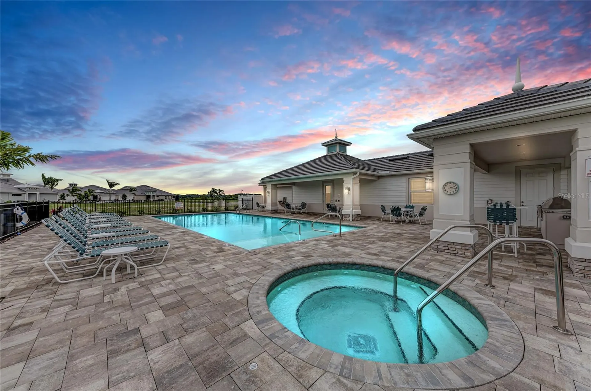 260 Van Gogh Cove Bradenton FL 34212