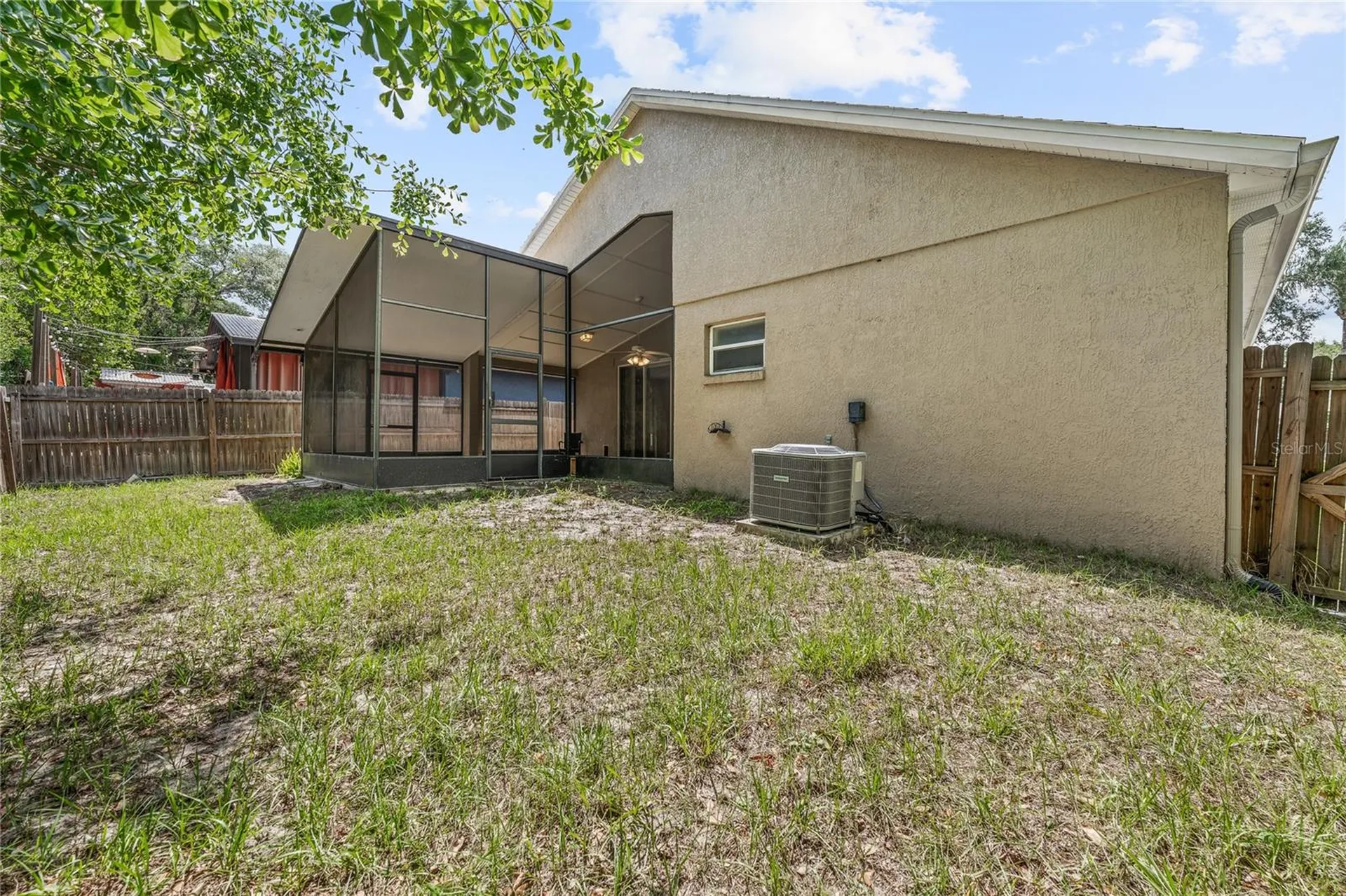 168 Easton Circle Oviedo FL 32765