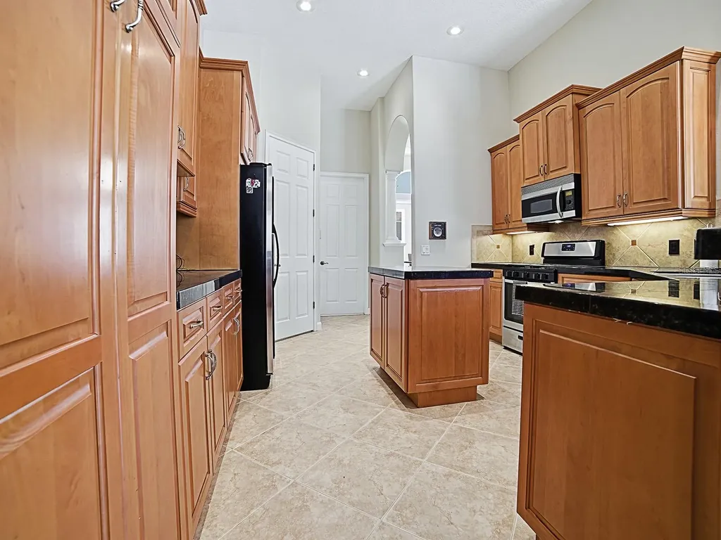 9926 Santa Barbara Court Howey In The Hills FL 34737