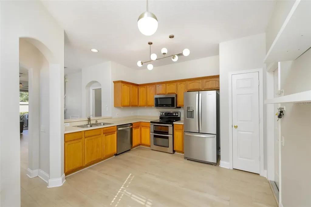 5341 61st Terrace N St Petersburg FL 33709