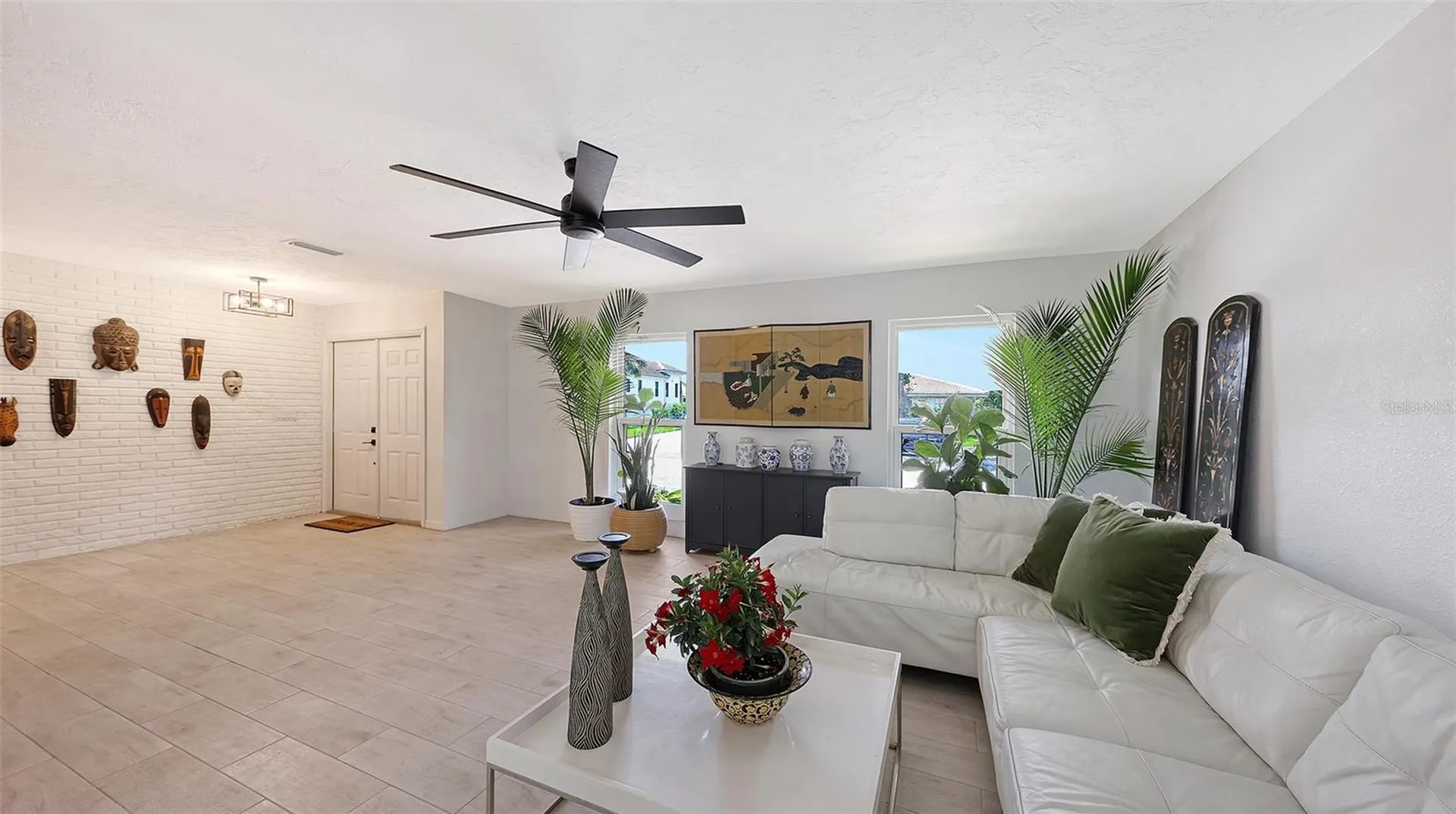 589 Commonwealth Lane Sarasota FL 34242