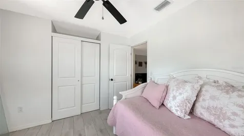 589 Commonwealth Lane Sarasota FL 34242